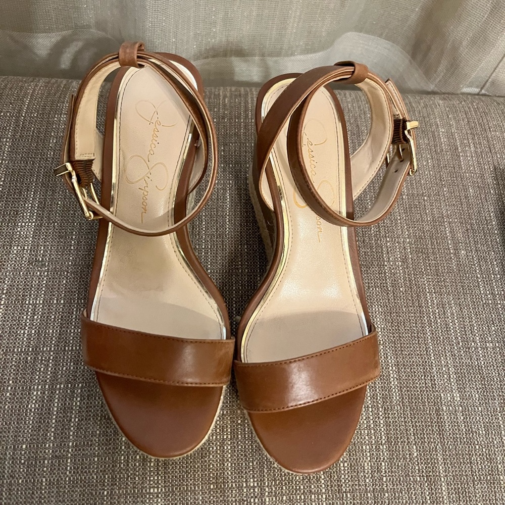 Jessica Simpson size 7 wedges
